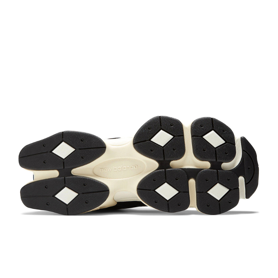 9060 Black White "U9060AAA"