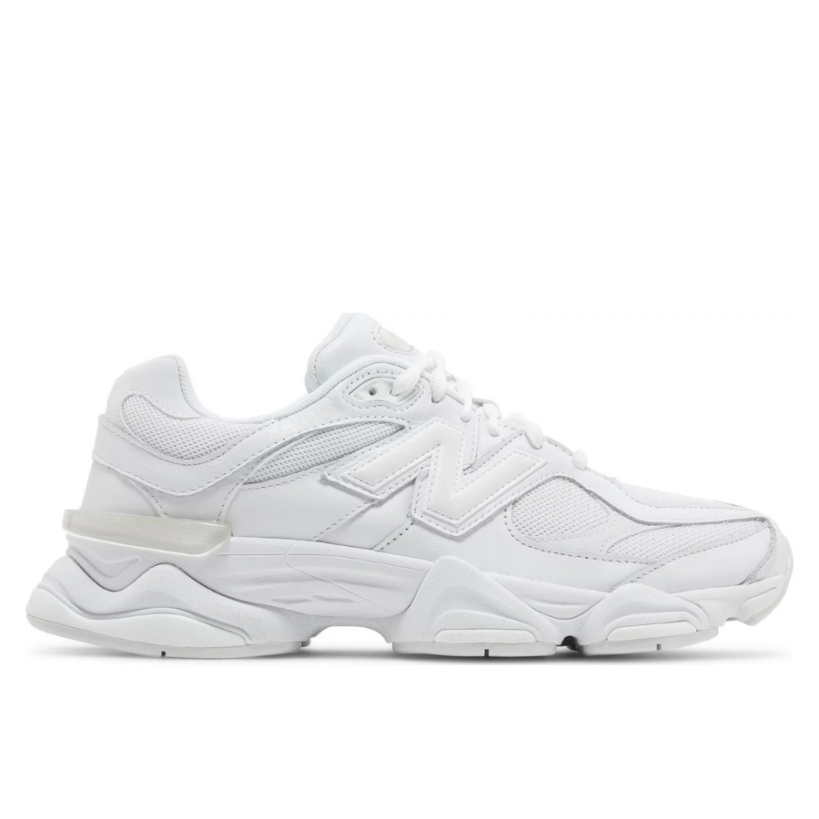 9060 Triple White "U9060NRJ"