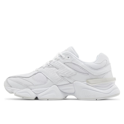 9060 Triple White "U9060NRJ"