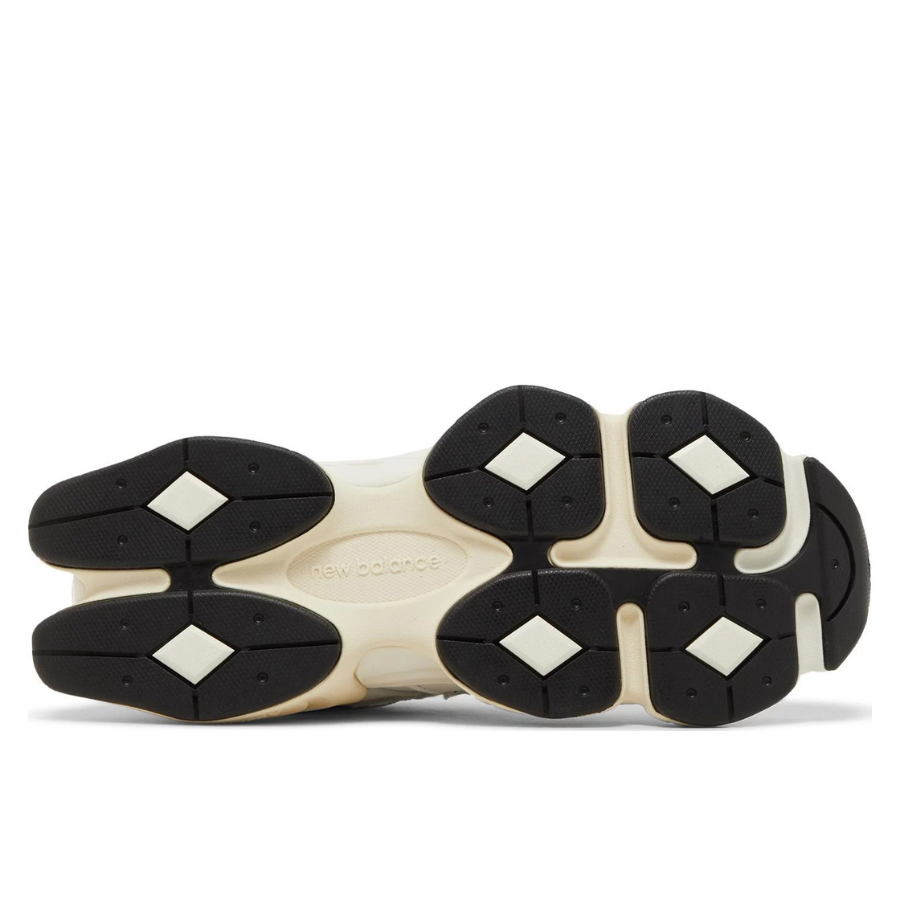 9060 White Black "U9060AAB"